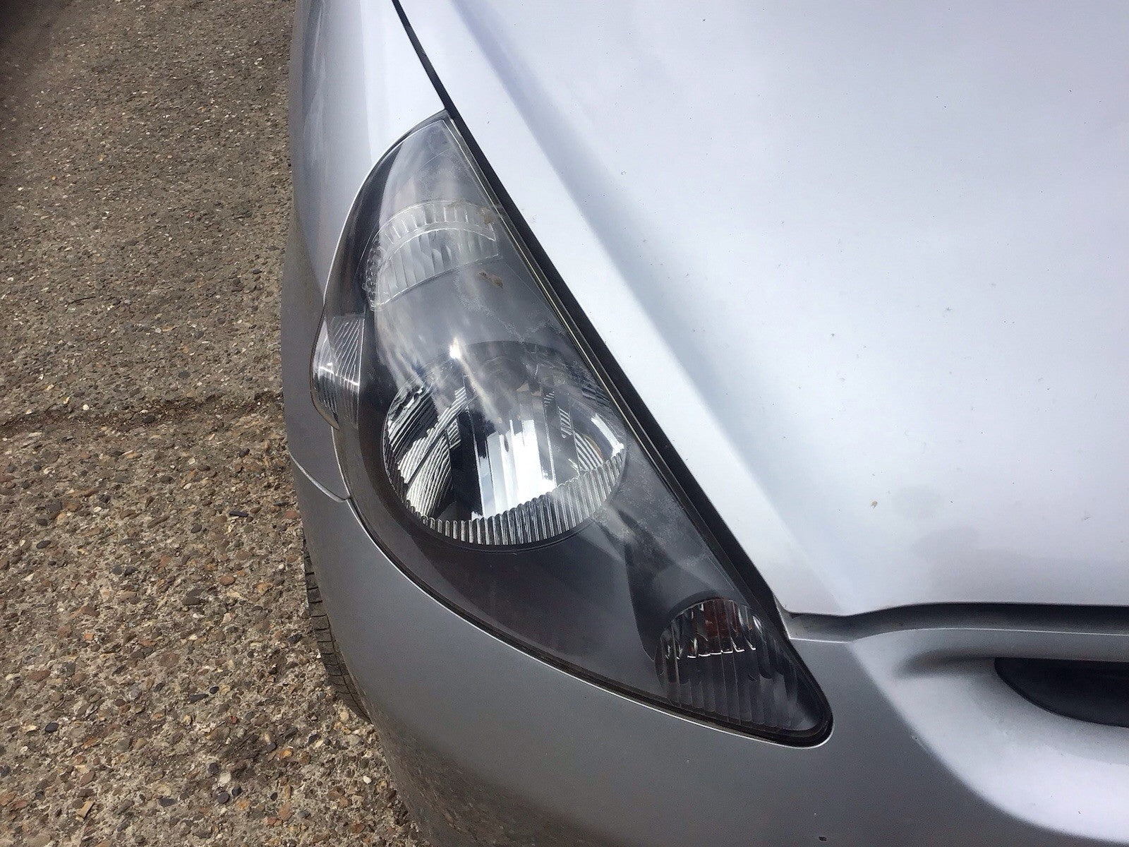 HONDA JAZZ DRIVER'S SIDE O/S HEADLIGHT 2004 20081