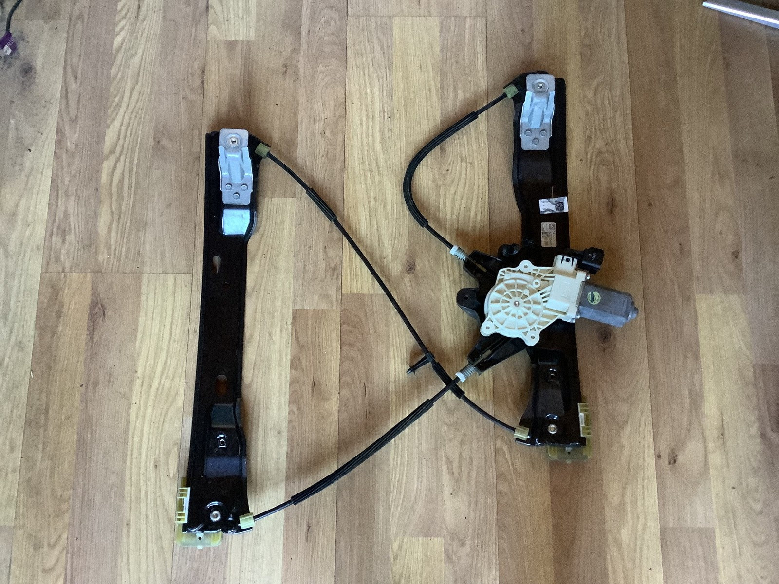 FORD FOCUS MK3 WINDOW REGULATOR DRIVER O/S SIDE ELECTRIC BM51 A23200 BC 2011 181