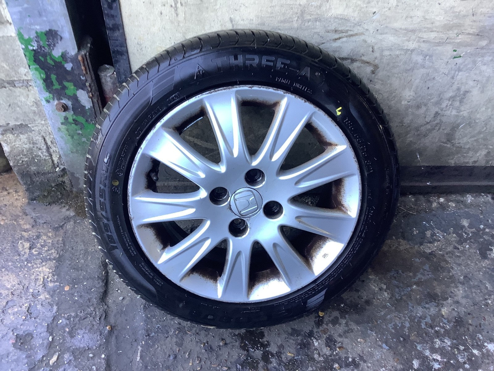 HONDA JAZZ MK2 ALLOY WHEEL 15'' TYRE 185X55X15 SAA 560F 2002 20090