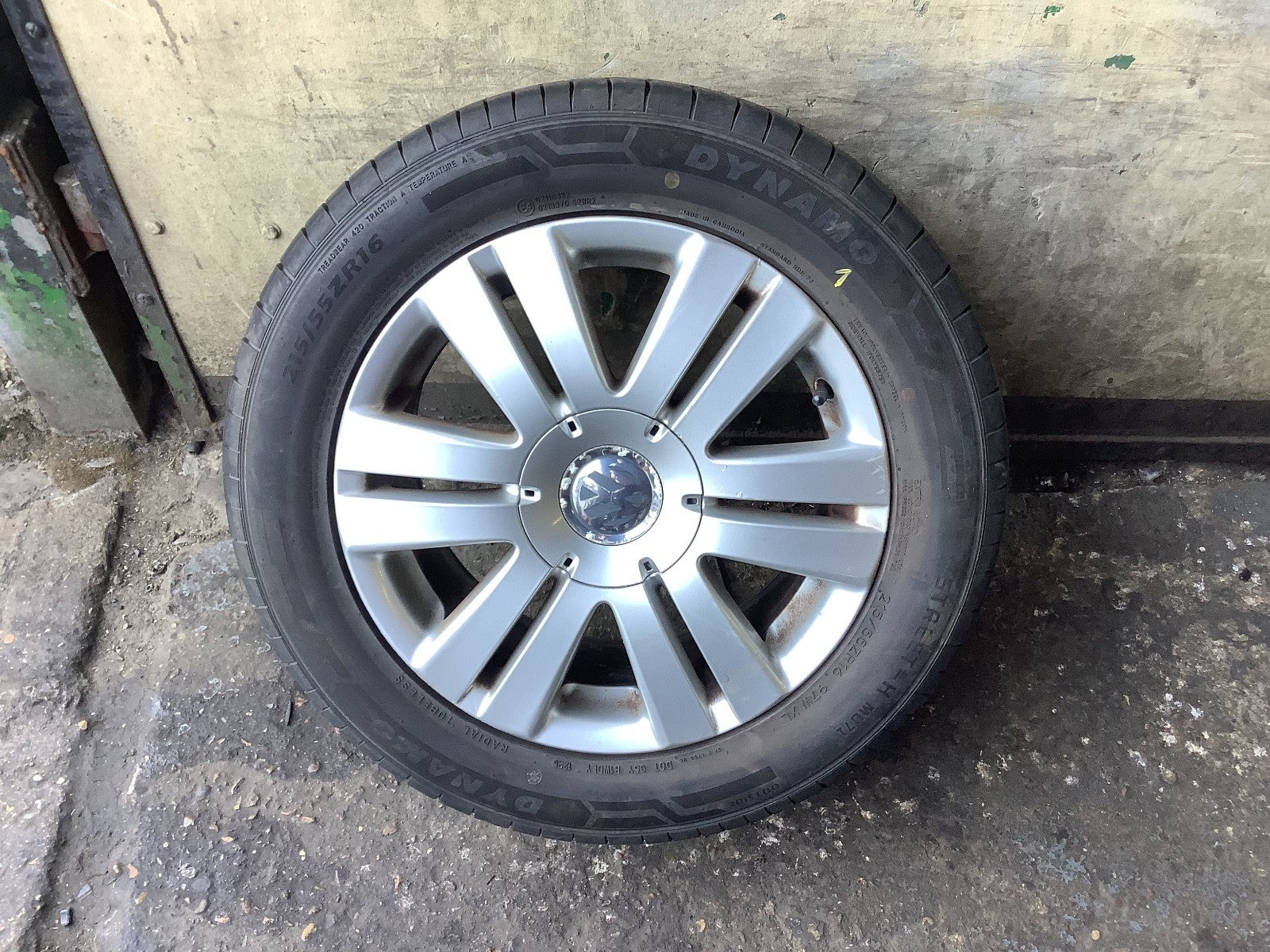 VOLKSWAGEN EOS ALLOY WHEEL 16" 3G0601025AF WITH TYRE 215X55X16 2007 20141