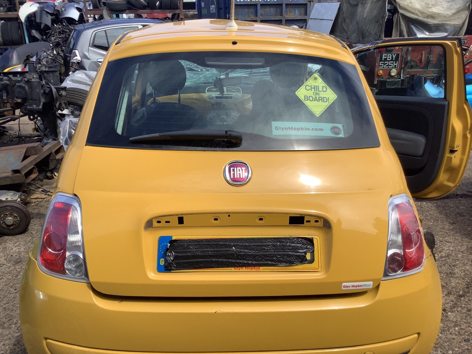 FIAT 500 TAILGATE IN GIALLO SOLE PAINT CODE 712/A 2008 20151