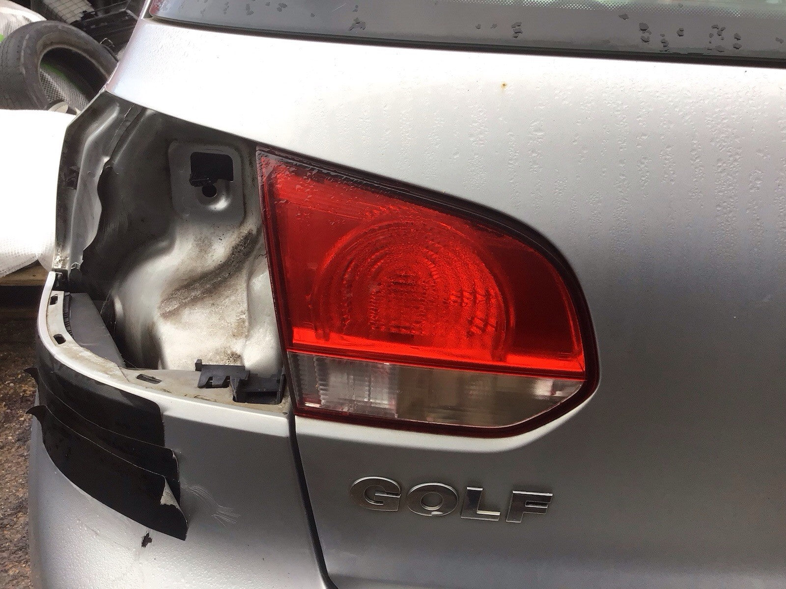 VOLKSWAGEN GOLF MK6 PASSENGER'S SIDE N/S INNER REAR LIGHT 2009 20120