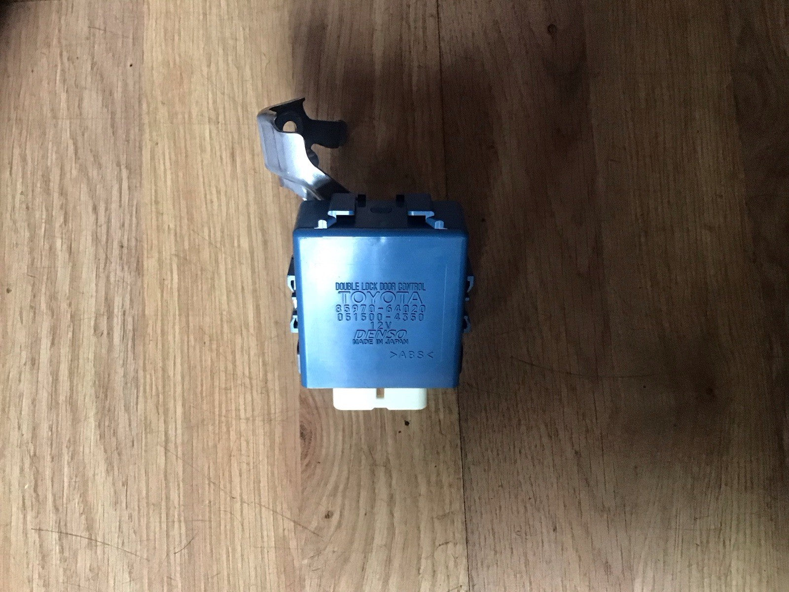 TOYOTA VERSO 1.6 DIESEL DOOR LOCK CONTROL MODULE ECU 85970 64020 2013 20181