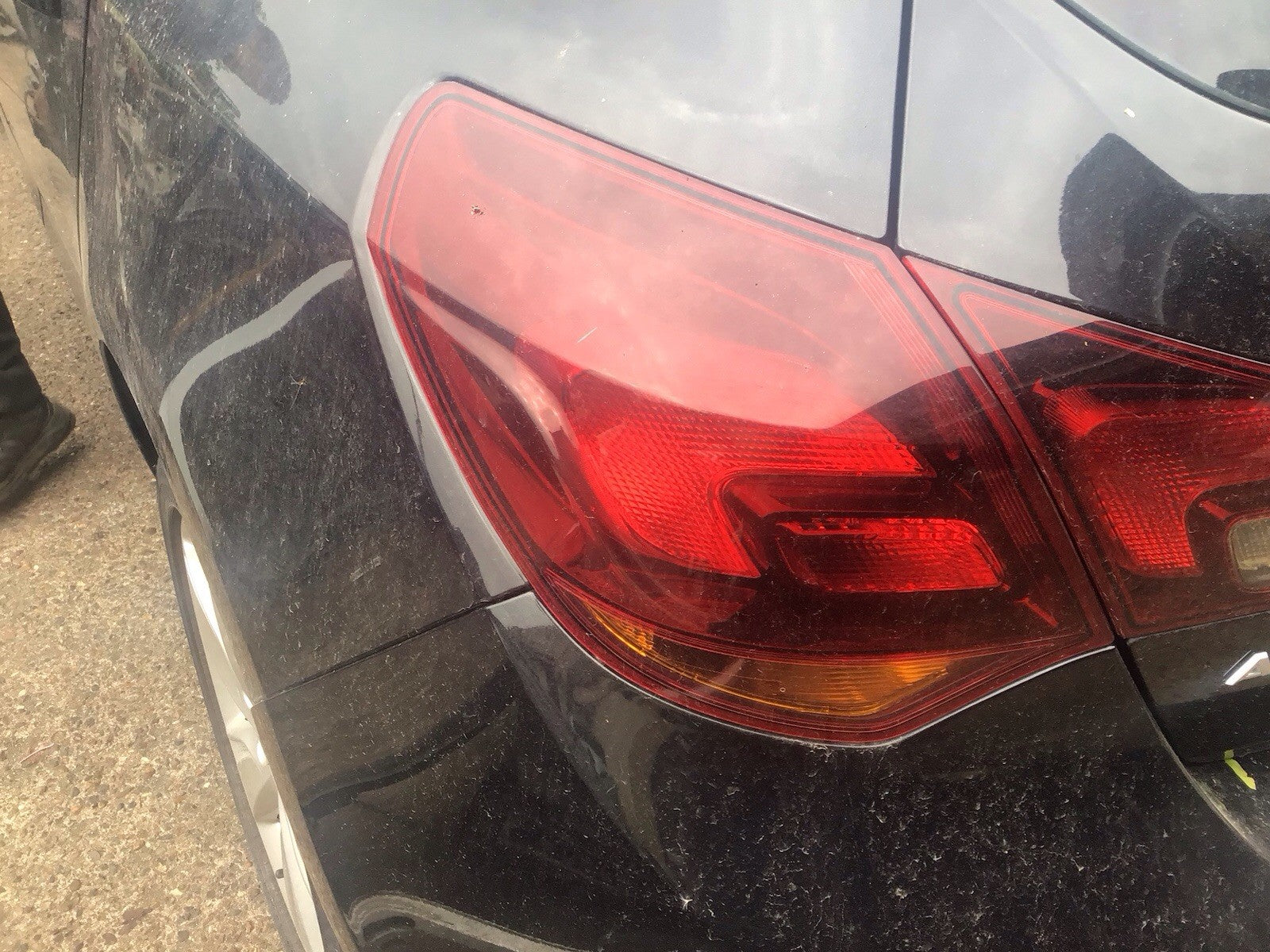 VAUXHALL ASTRA J PASSENGER'S SIDE N/S REAR LIGHT CLUSTER 5 DOOR 2010 20150