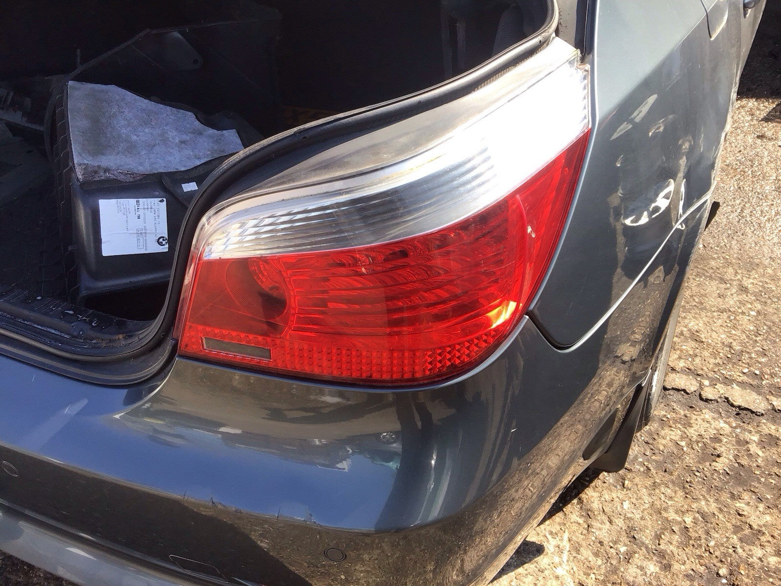 BMW 5 SERIES E60 DRIVER'S SIDE O/S REAR LIGHT SALOON 2003 20071