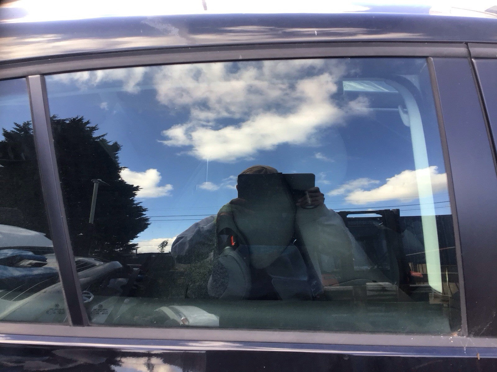 VOLKSWAGEN GOLF MK5 DRIVER SIDE O/S REAR WINDOW GLASS 5 DOOR 2004 20080