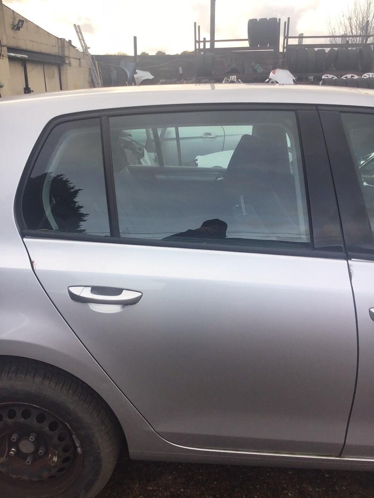 VOLKSWAGEN GOLF MK6 DRIVER'S SIDE O/S REAR DOOR RELEX SILVER LA7W 2009 20130