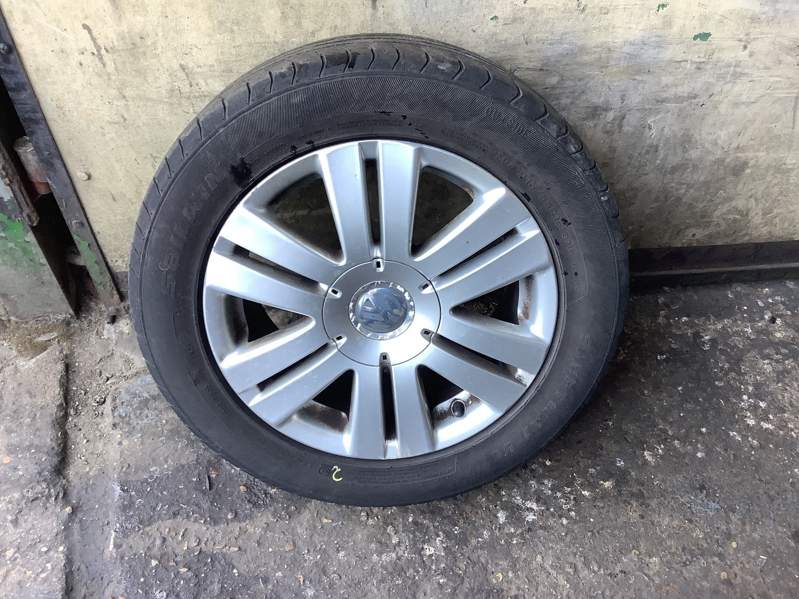 VOLKSWAGEN EOS ALLOY WHEEL 16" 3G0601025AF WITH TYRE 215X55X16 2007 20141