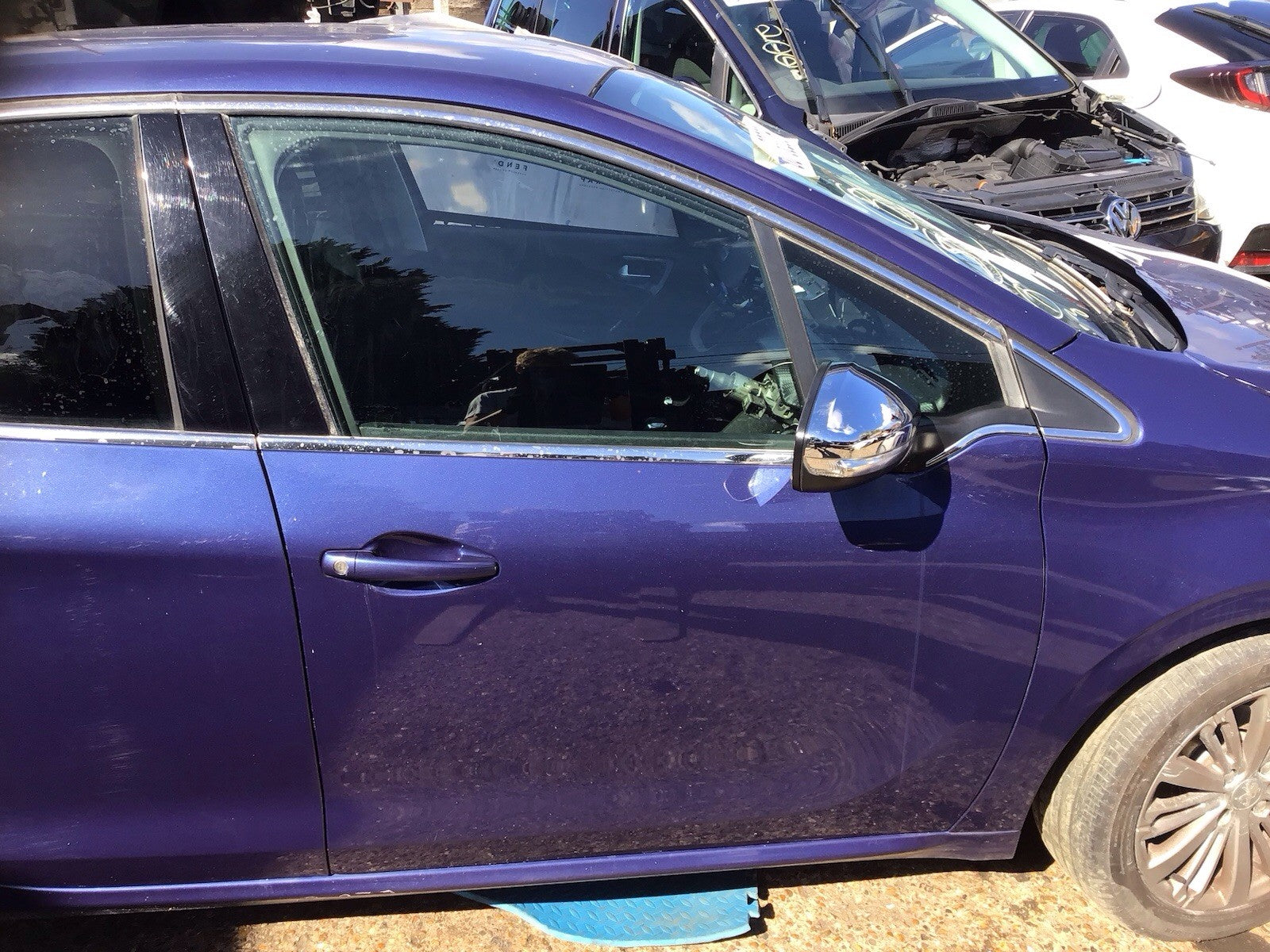 PEUGEOT 208 DRIVERS SIDE DOOR VIRTUAL BLUE KUC 5 DOOR MODEL 2012 20181