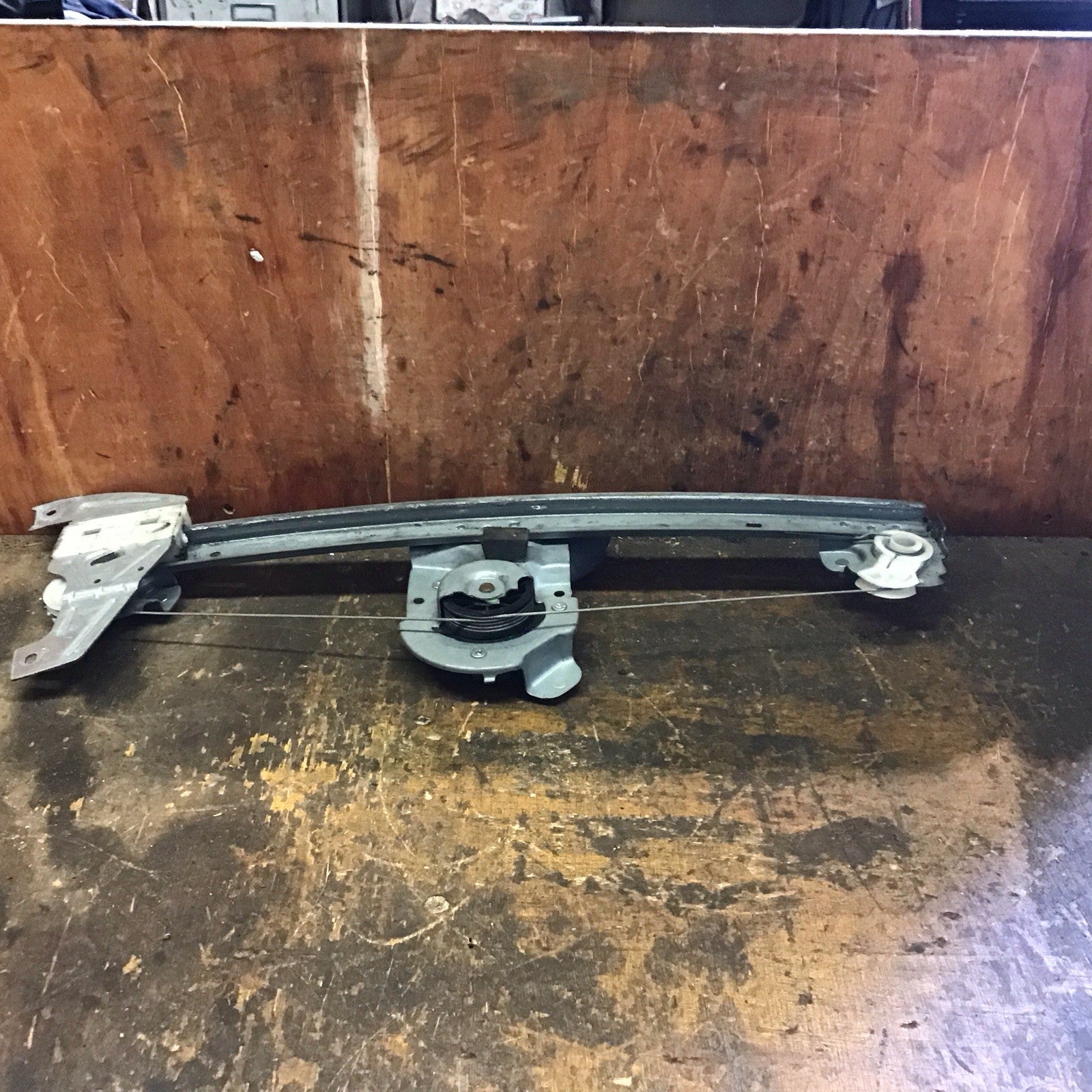 PEUGEOT 107 WINDOW REGULATOR MOTOR PASSENGER'S N/S ELECTRIC 69820 0H020 12 20140