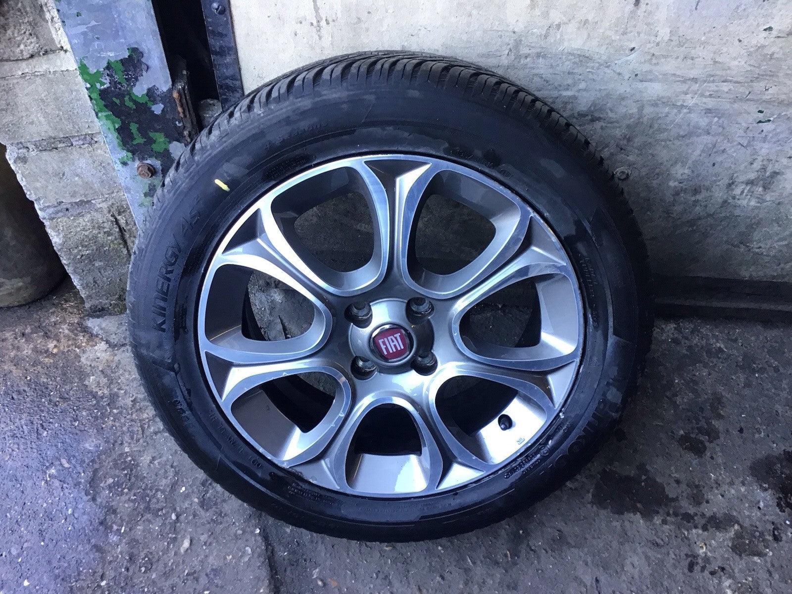 FIAT PUNTO ALLOY WHEEL 16" 51940828 WITH TYRE 195X55X16 2007 20151