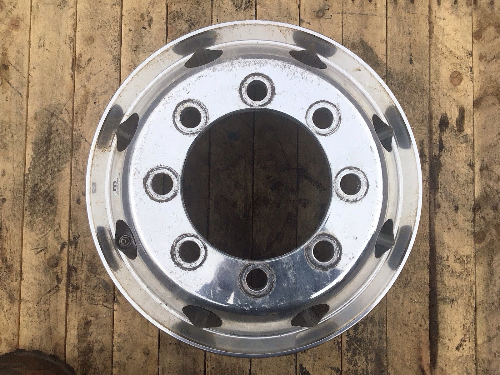 ALCOA 19.5'' ALLOY WHEEL 32MM HOLE1
