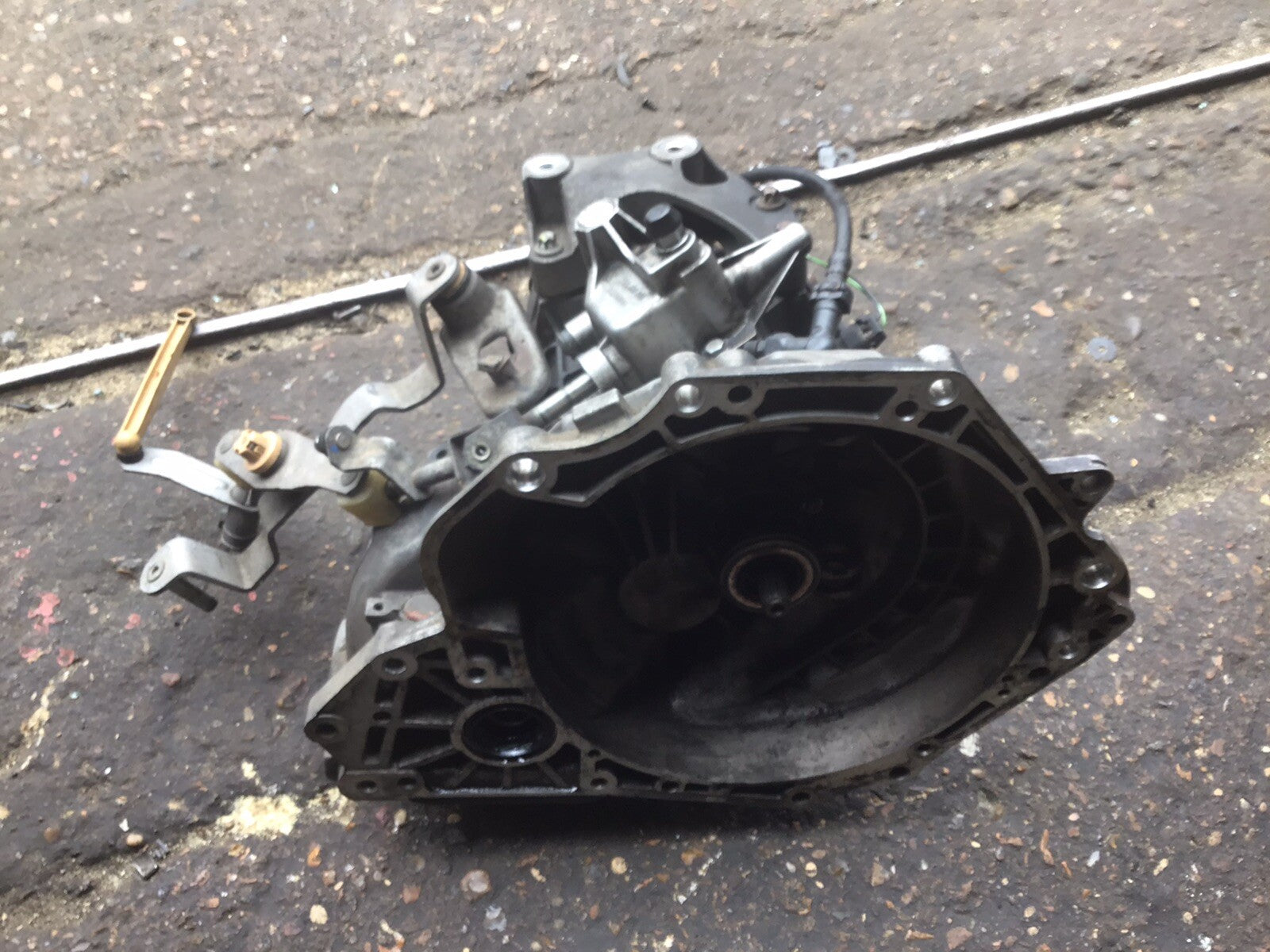 VAUXHALL CORSA 1.0L GEARBOX 2RC429 5 SPEED MANUAL 2009 20141