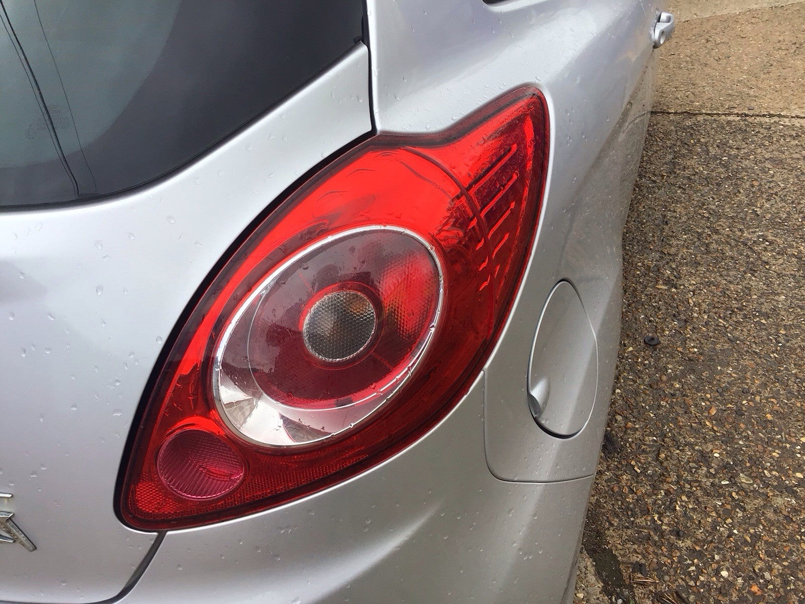 FORD KA DRIVER'S SIDE O/S REAR LIGHT REAR LIGHT CLUSTER 2008 20161