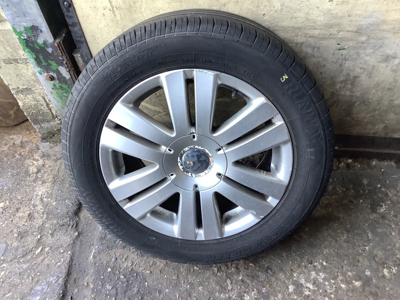 VOLKSWAGEN EOS ALLOY WHEEL 16" 3G0601025AF WITH TYRE 215X55X16 2007 20141