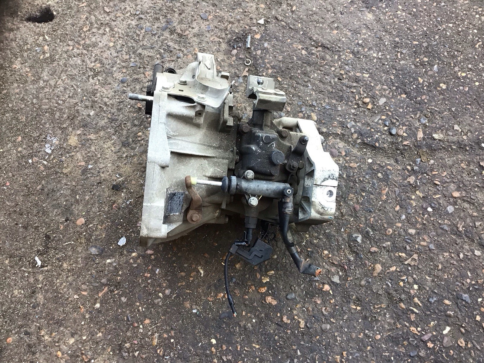 FORD KA FIAT 500 1.2 PETROL GEARBOX 5 SPEED 2008 20160