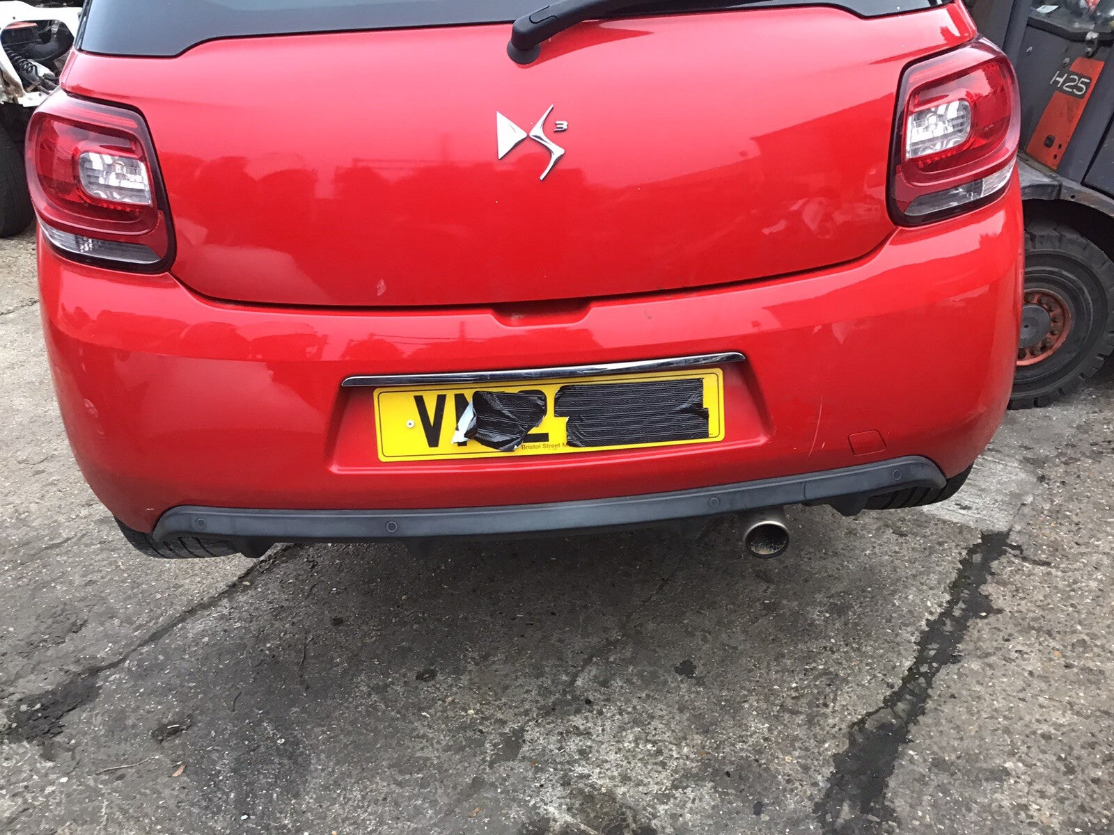 CITROEN DS3 REAR BUMPER ADEN RED PAINT CODE KKN 2010 20151