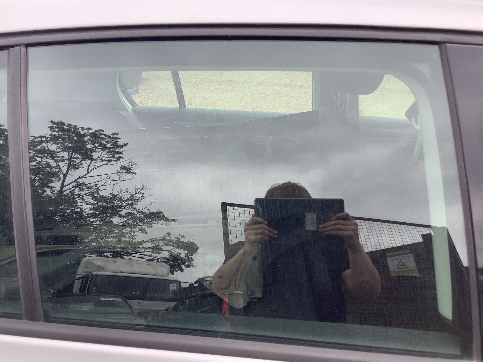 VOLKSWAGEN GOLF MK6 DRIVER SIDE O/S REAR DOOR WINDOW GLASS 5 DOOR 2009 20120