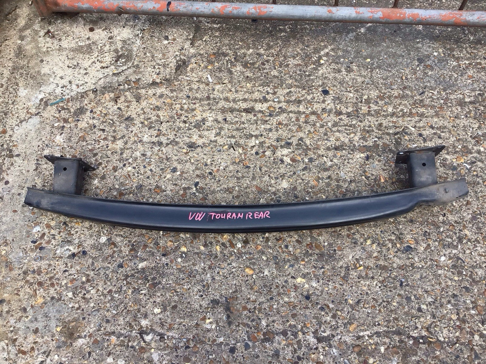 VOLKSWAGEN TOURAN REAR BUMPER SUPPORT BAR CRASH BAR 2009 20141