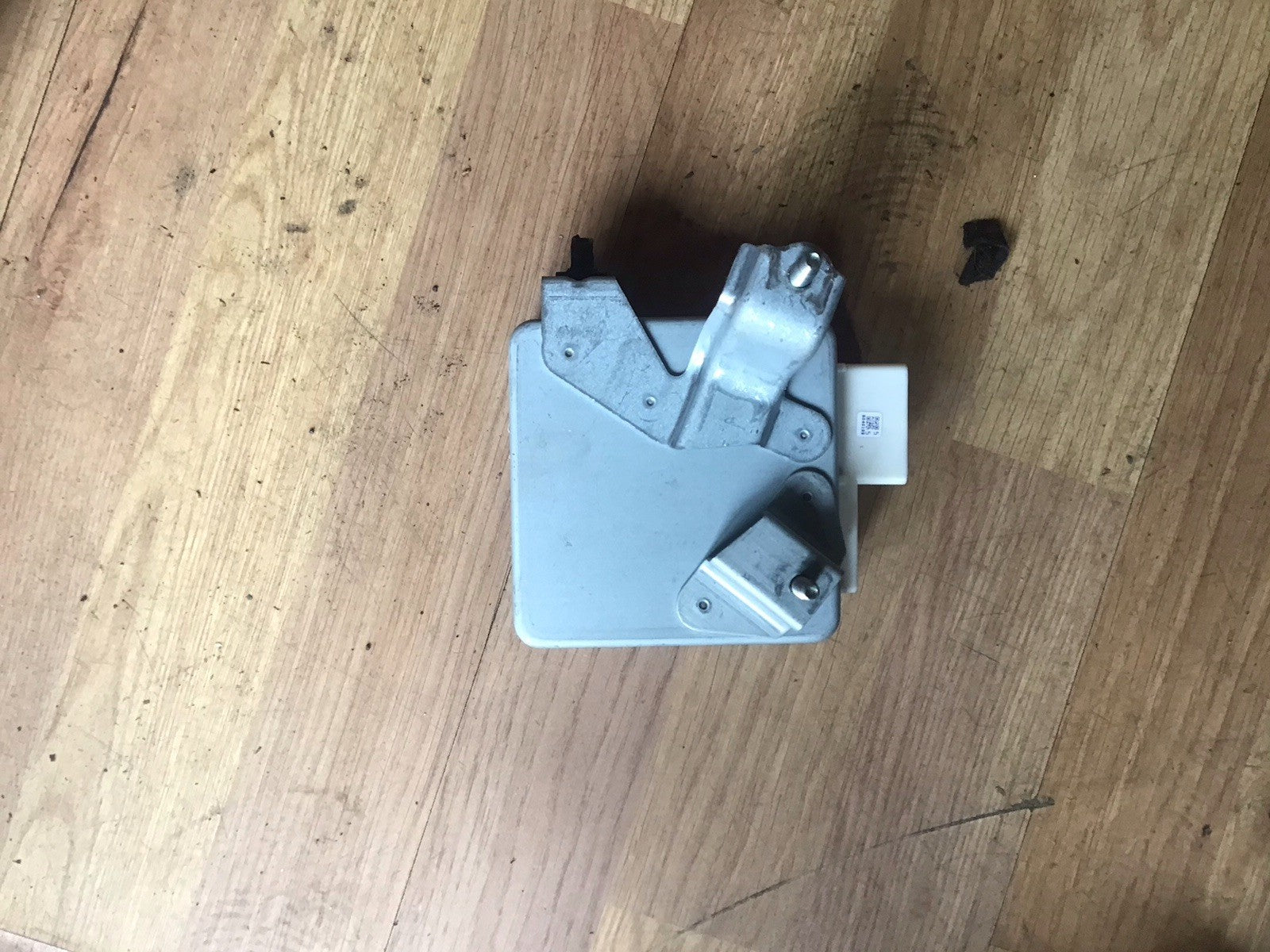TOYOTA YARIS MK2 POWER STEERING ECU MODULE 89650 0D120 2006 20111