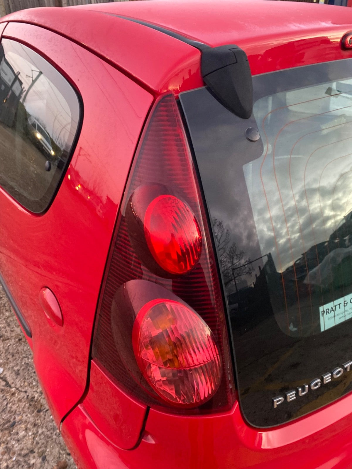 PEUGEOT 107 PASSENGER'S SIDE N/S REAR LIGHT DARK TINT 2012 20140