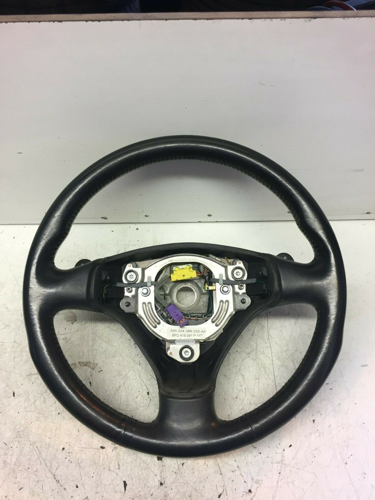 AUDI A3 8P STEERING WHEEL PADLESHIFTS 8PO419091P 1KT 8E0880201AT 2003 081