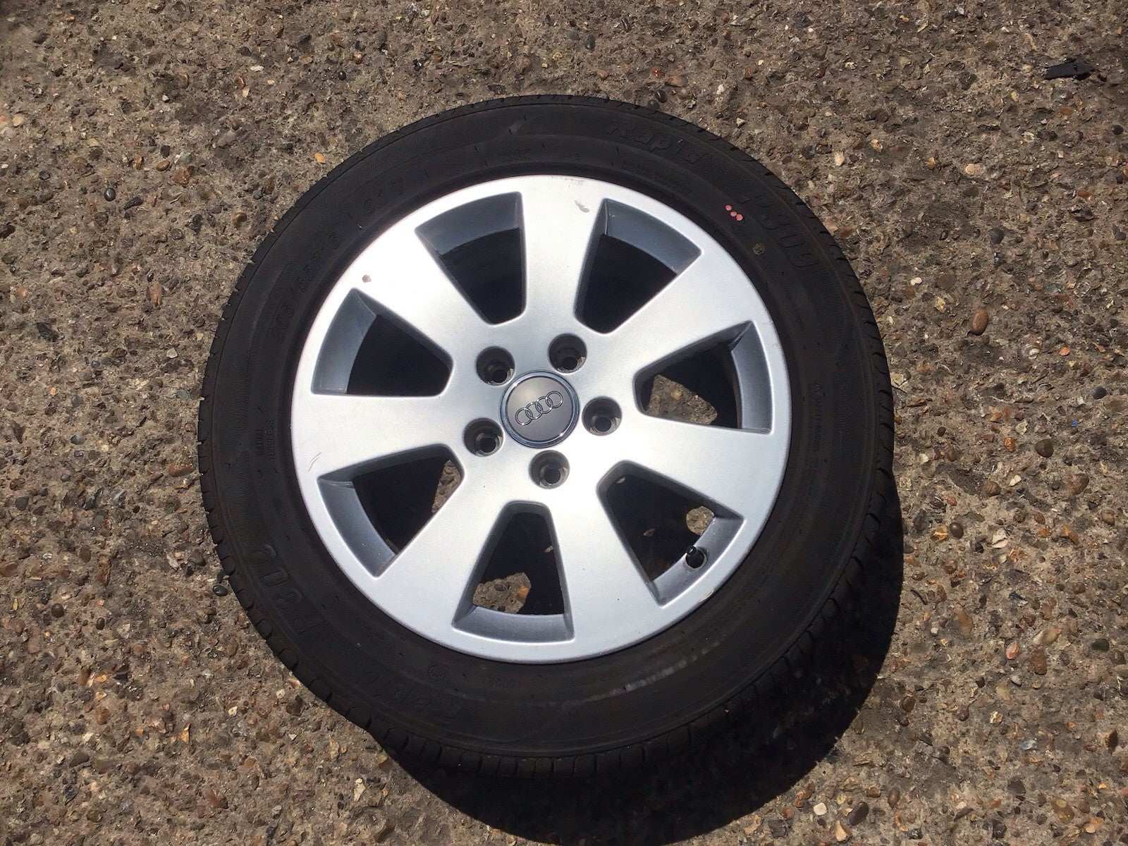 AUDI A3 8P ALLOY WHEEL 16'' TYRE 205X55X16 8P0601025A 2004 20081
