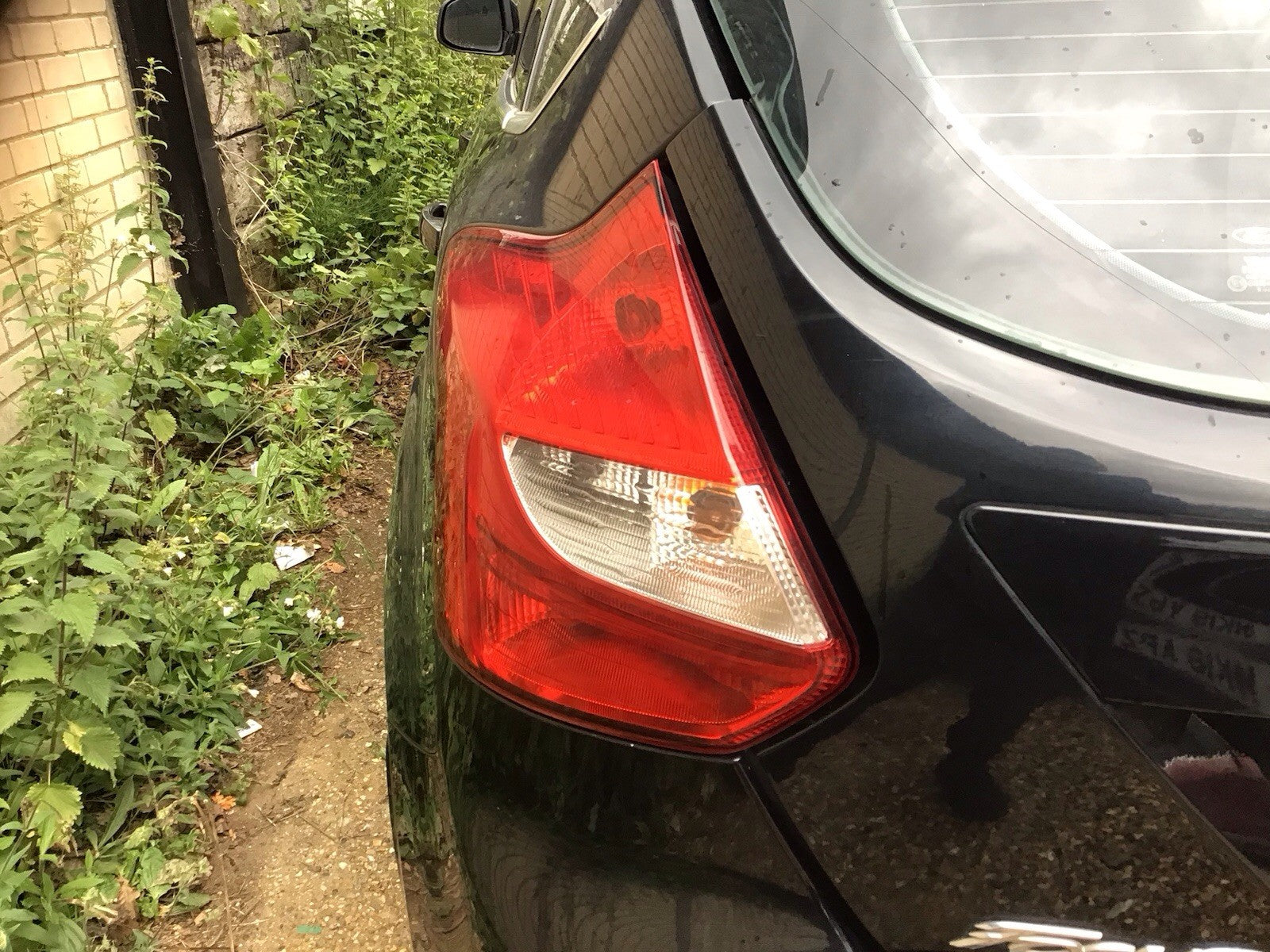 FORD FOCUS MK3 PASSENGER'S SIDE N/S REAR LIGHT 5 DOOR HATCHBACK 2011 20140