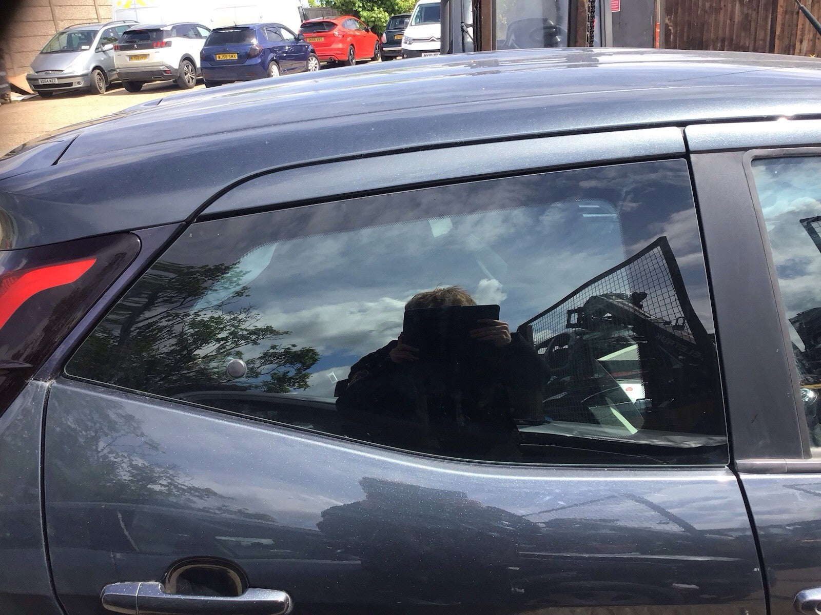 TOYOTA AYGO MK2 DRIVER'S O/S SIDE REAR WINDOW GLASS WINDOW 5 DOOR 2014 20210
