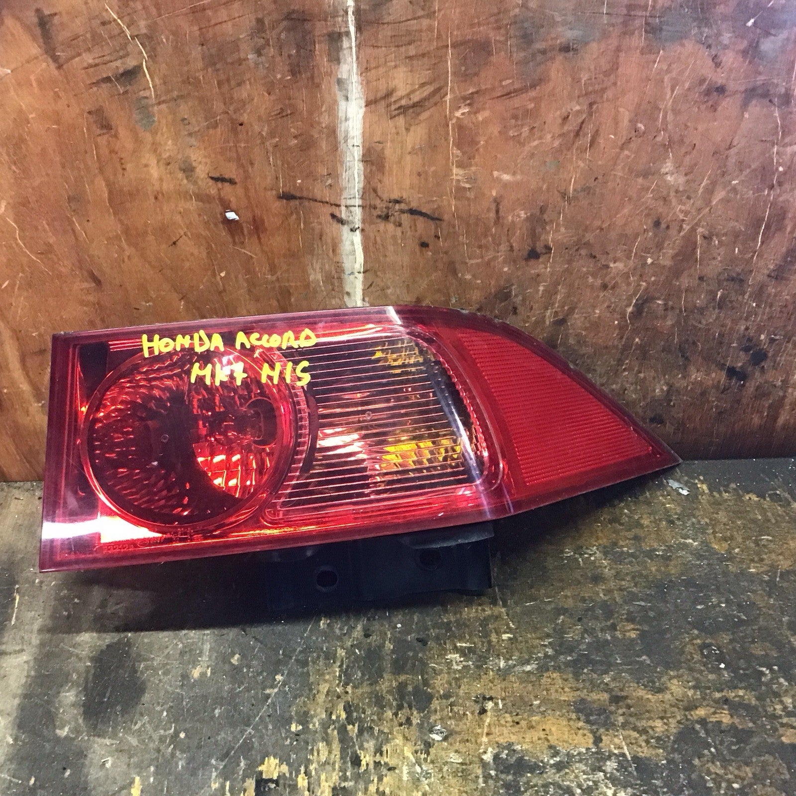 HONDA ACORD MK7 PASSENGER'S SIDE N/S REAR LIGHT 2003 20081
