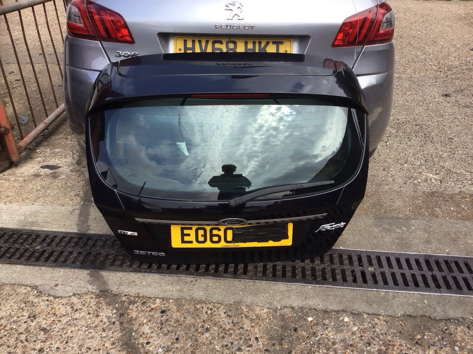 FORD FIESTA MK7 TAILGATE PANTHER BLACK 5 DOOR 2009 20180