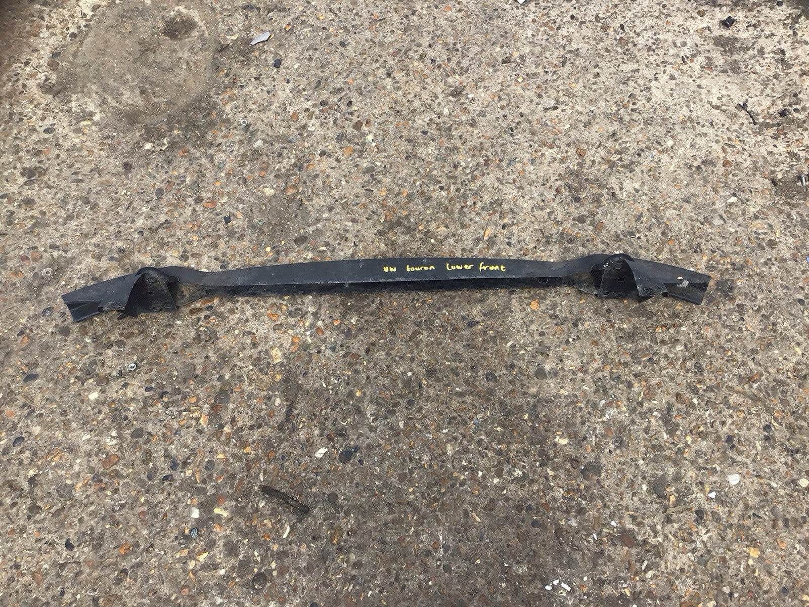 VOLKSWAGEN TOURAN FRONT BUMPER LOWER SUPPORT BAR CRASH BAR 2015 20200
