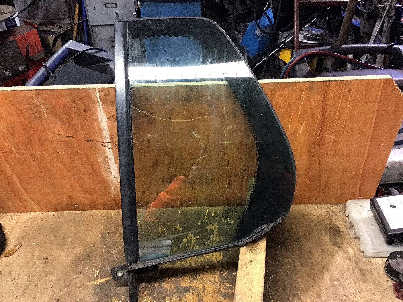VOLKSWAGEN GOLF MK6 PASSENGER SIDE REAR QUARTER WINDOW GLASS 5 DOOR 2009 20121