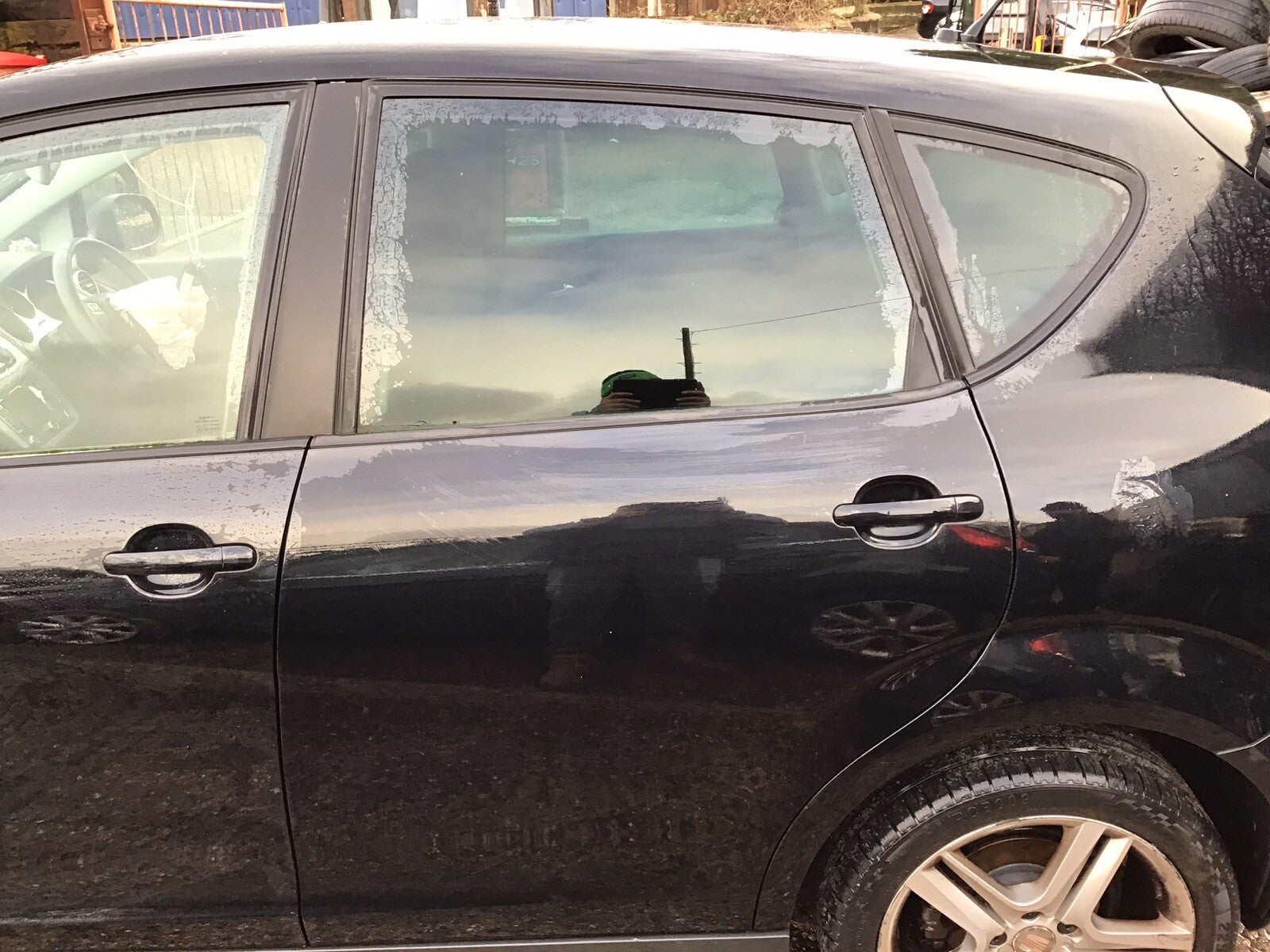 SEAT ALTEA PASSENGER SIDE N/S REAR DOOR PHANTOM BLACK METALLIC LZ9Y 2008 20141