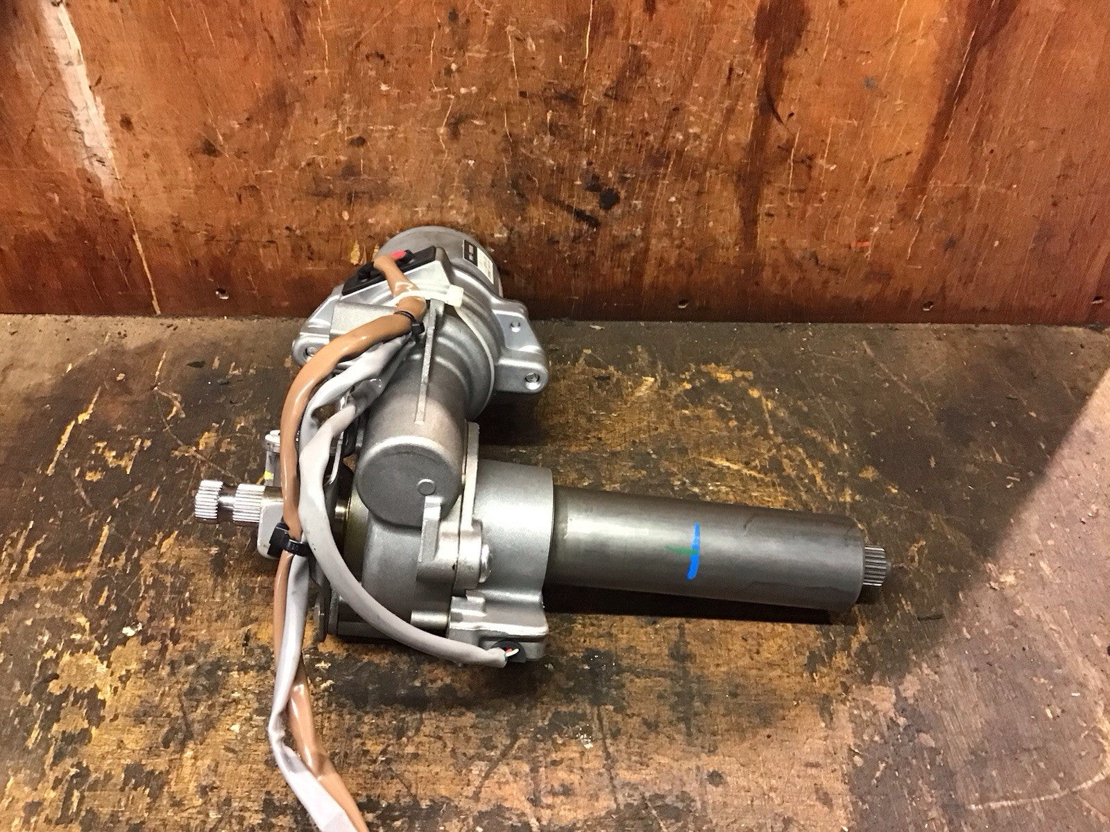 TOYOTA YARIS ELECTRIC POWER STEERING COLUMN PUMP 45250 0H021 2006 20110