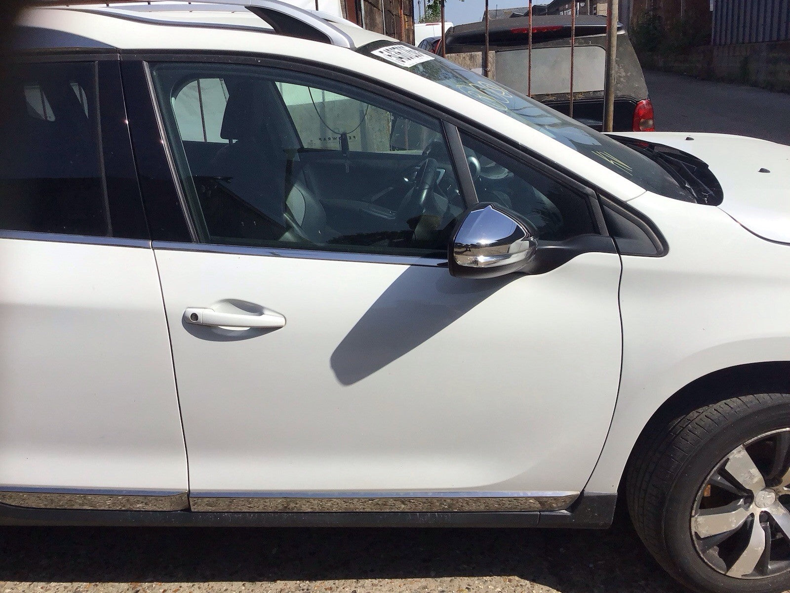 PEUGEOT 2008 MK1 DRIVERS SIDE FRONT DOOR BANQUISE WHITE PAINT CODE EWP 2013 20191