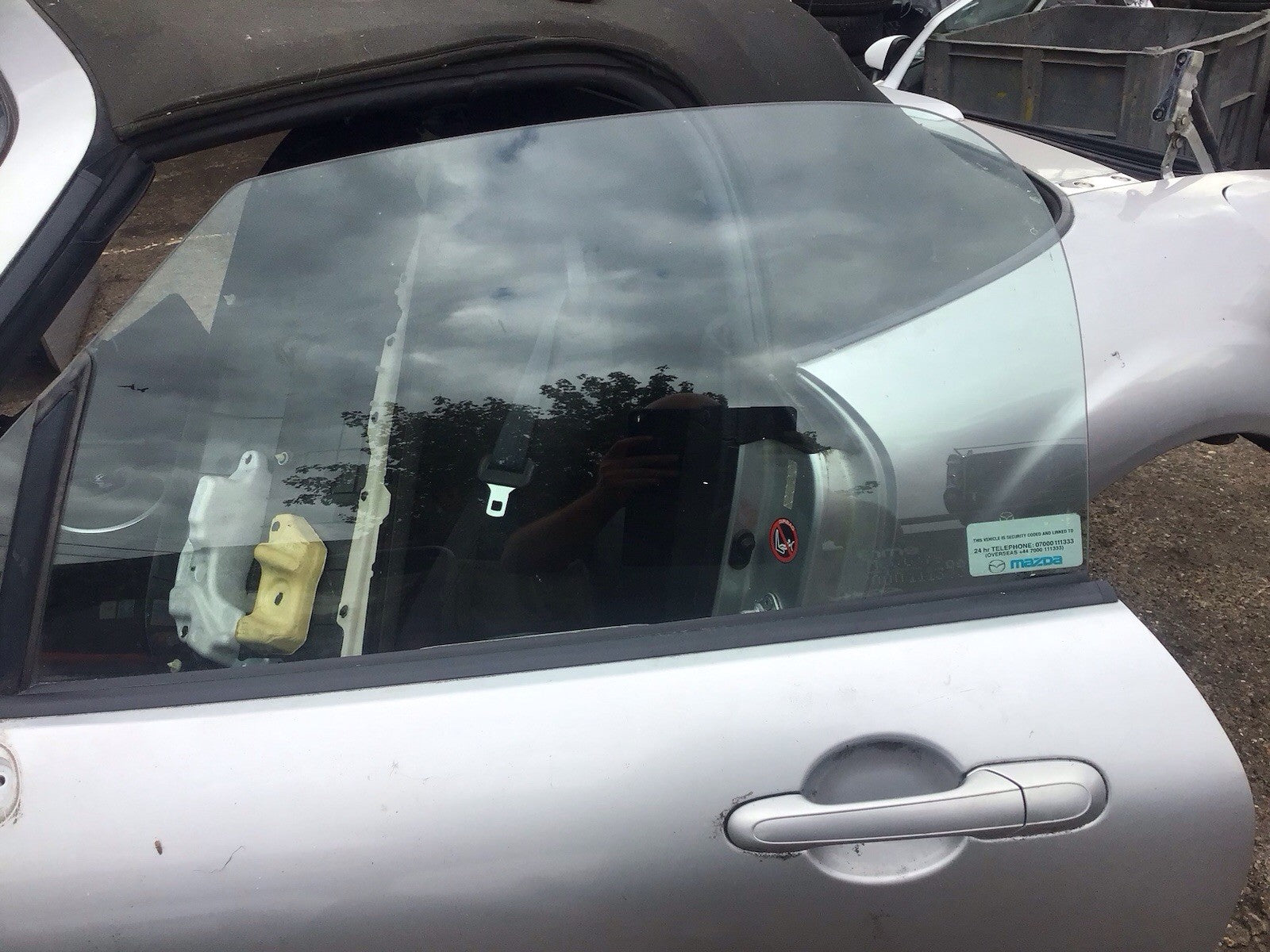 MAZDA MX5 PASSENGER'S N/S SIDE DOOR WINDOW GLASS 2005 20140