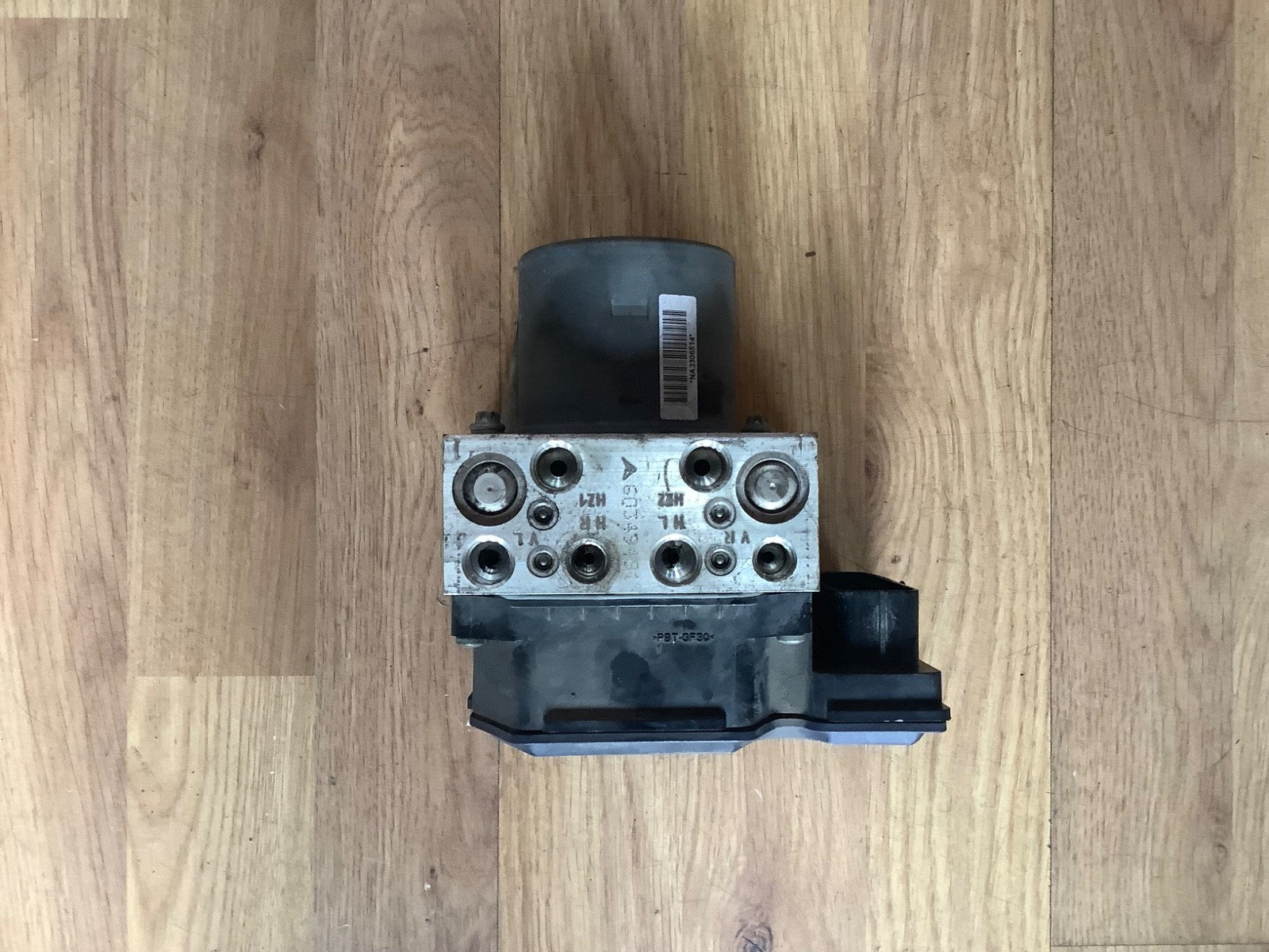 VOLKSWAGEN SHARAN MK2 1.4 TSI ABS PUMP MODULE 7N0614109M 2010 20230