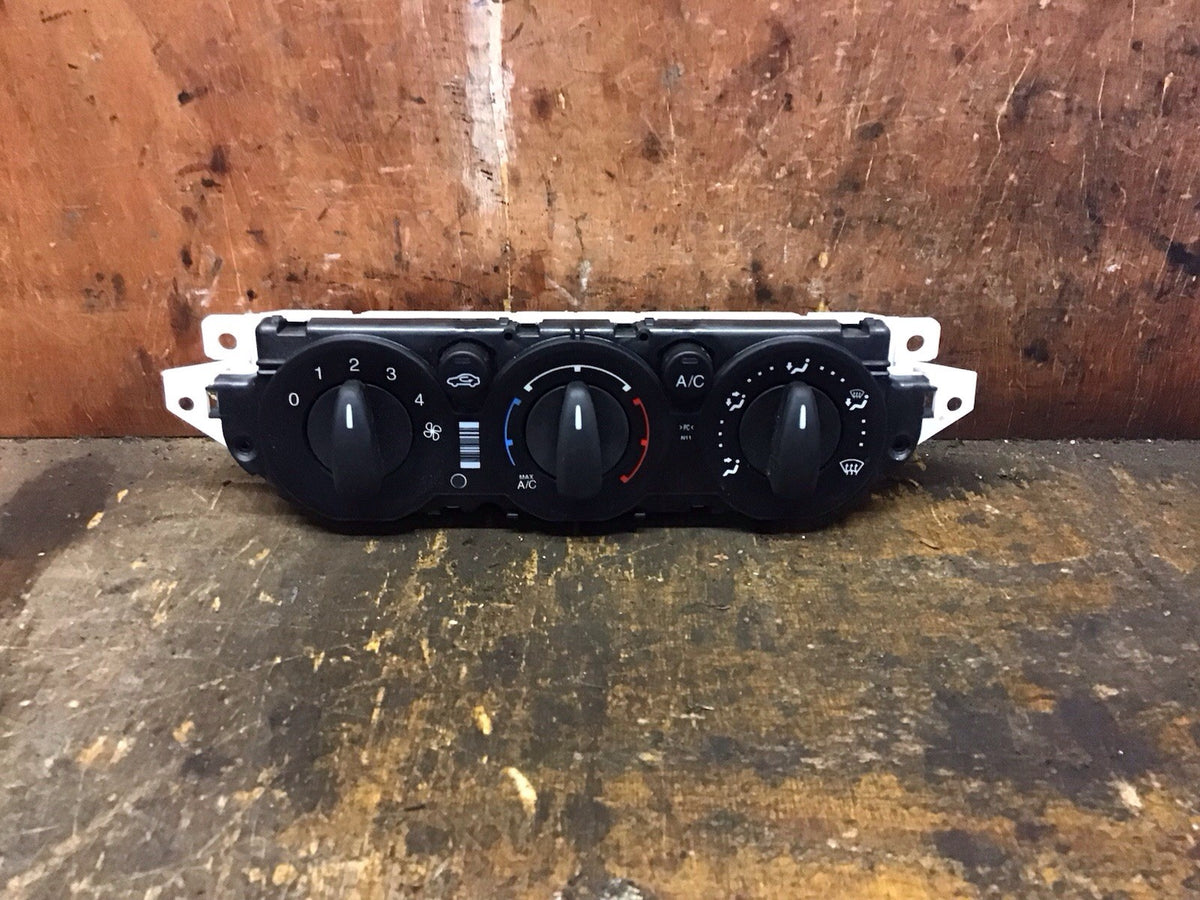 FORD C MAX HEATER CLIMATE CONTROL UNIT SWITCH AM5T18549 2010 20151