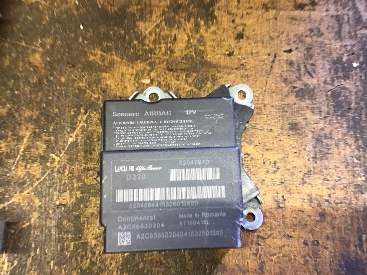 FIAT 500 AIRBAG MODULE SENSOR ECU 52040843 2016 20212