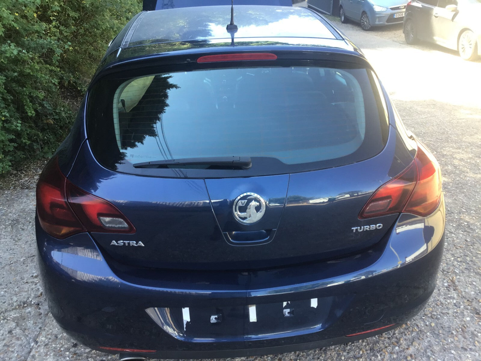 VAUXHALL ASTRA J TAILGATE IN WATERWORLD BLUE GEU 22A  5 DOOR 2010 20150
