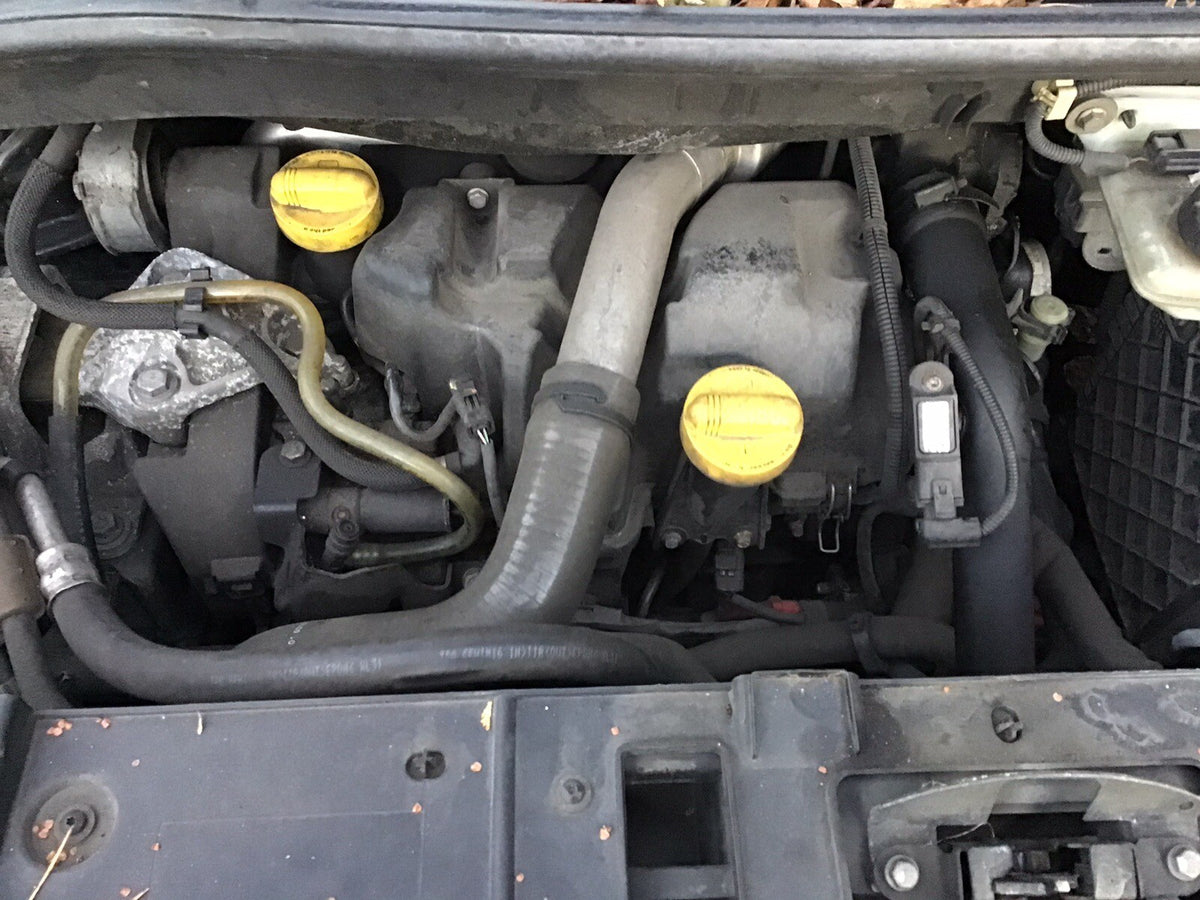 RENAULT SCENIC 1.5 TDCI DIESEL ENGINE K9K832  2009 20122