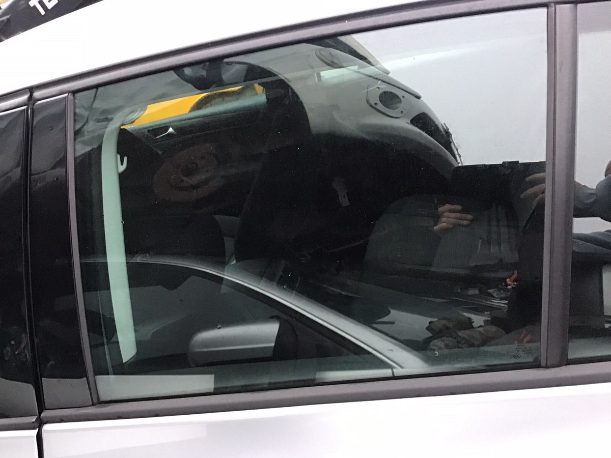 VOLKSWAGEN GOLF MK6 PASSENGER N/S SIDE REAR DOOR WINDOW GLASS 5 DOOR 2009 20121