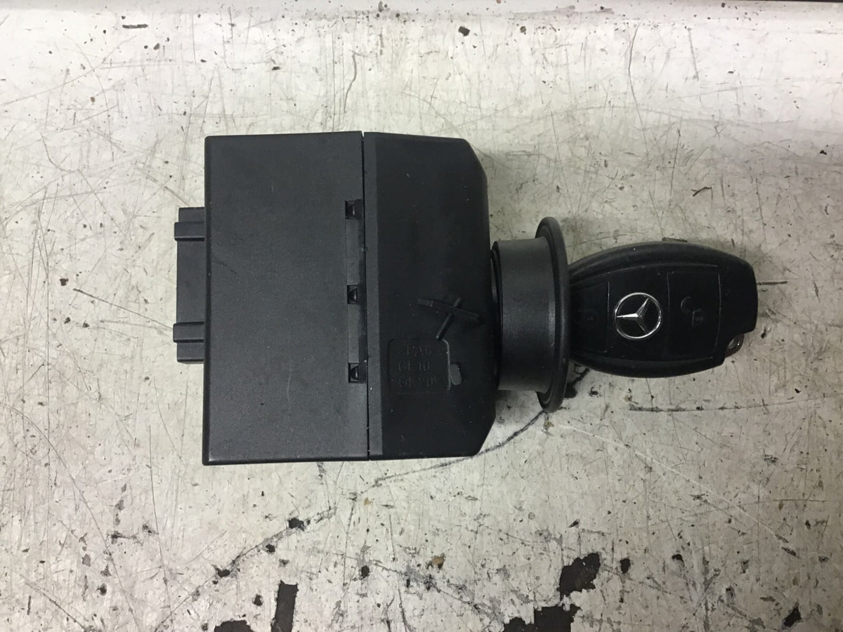 MERCEDES C CLASS W203 IGNITION BARREL LOCK AND KEY 2095451908 2002 20080