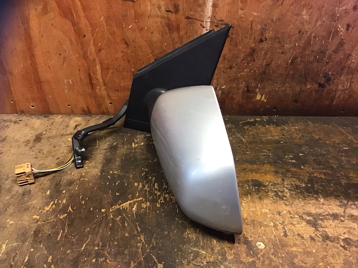 VOLKSWAGEN POLO 9N3 PASSENGERS SIDE N/S WING MIRROR SILVER METALLIC 2005 20083