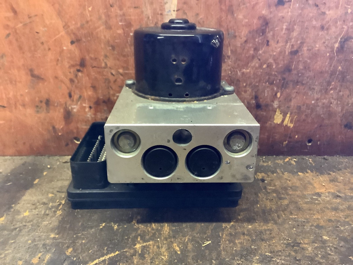 MERCEDES C CLASS W203 ABS PUMP MODULE  A0054312912  2003 20088
