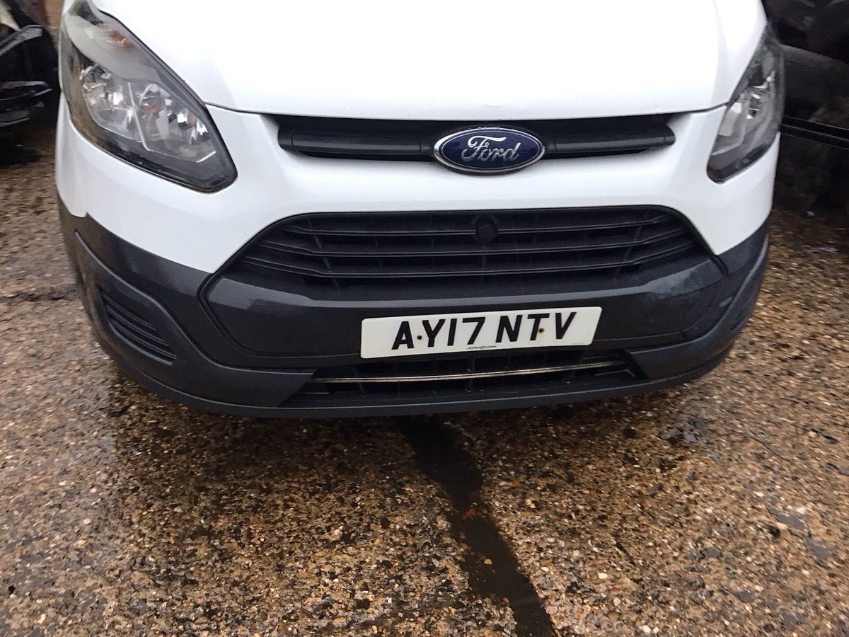 FORD TRANSIT CUSTOM FRONT BUMPER WHITE 2013 20182