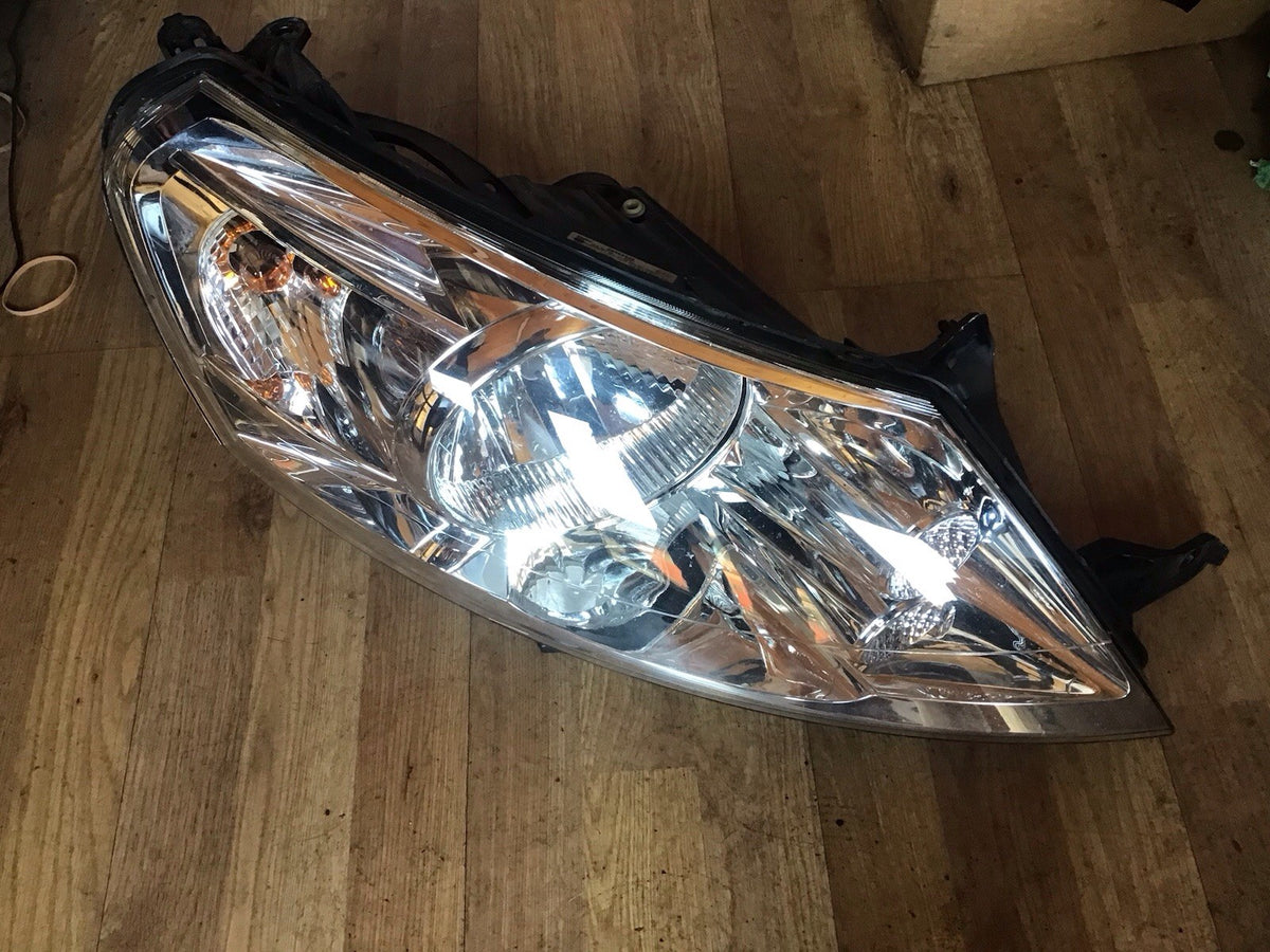 PEUGEOT EXPERT DRIVER'S SIDE HEADLIGHT 89902606 2007 20162