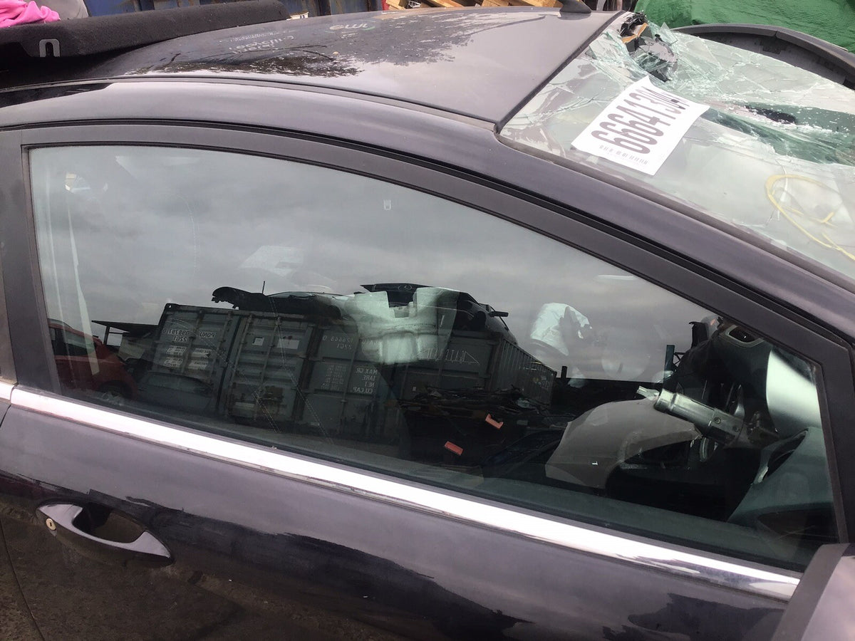 FORD FIESTA MK7 DRIVER'S SIDE O/S FRONT DOOR WINDOW GLASS 3 DOOR 2008 20174