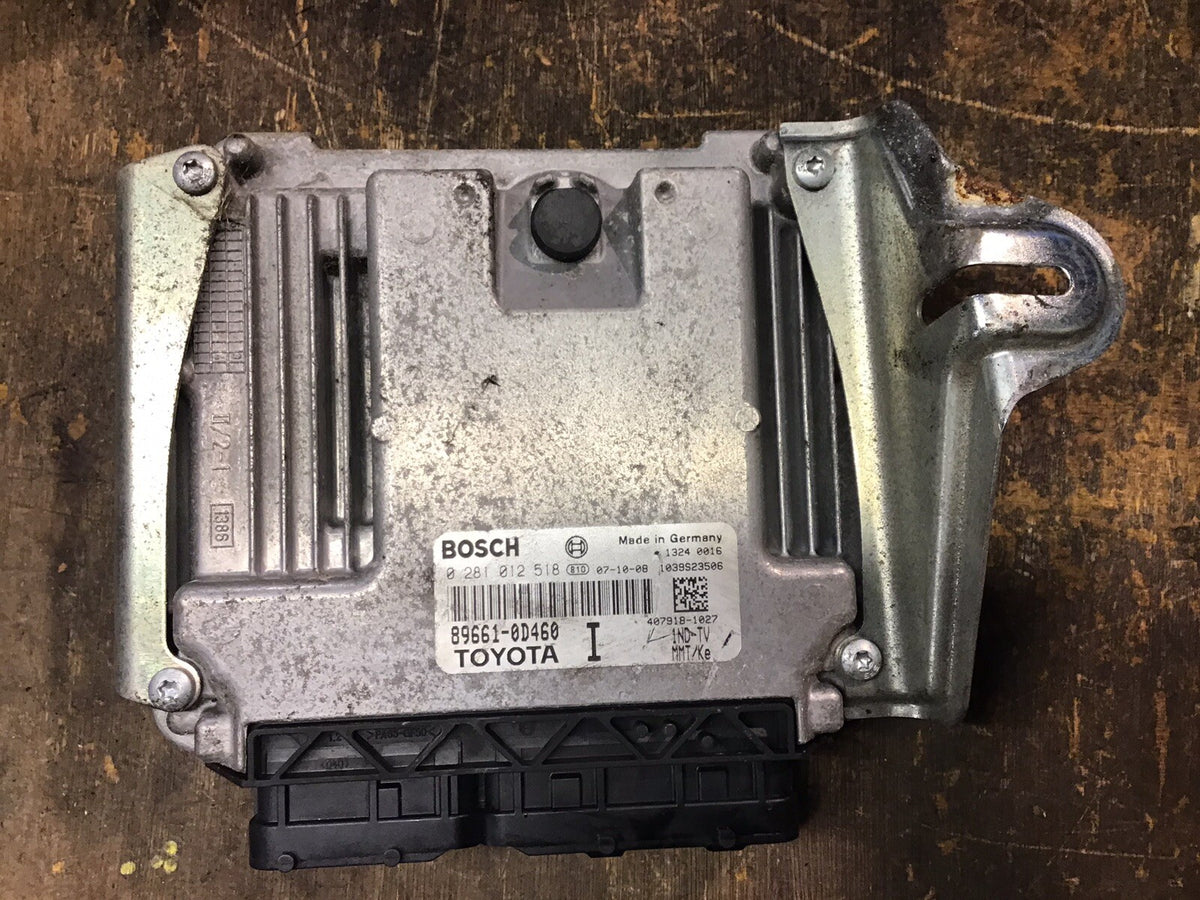 TOYOTA YARIS MK2 1.4 DIESEL D4D ENGINE CONTROL MODULE ECU 89661 0D460 2005 20110